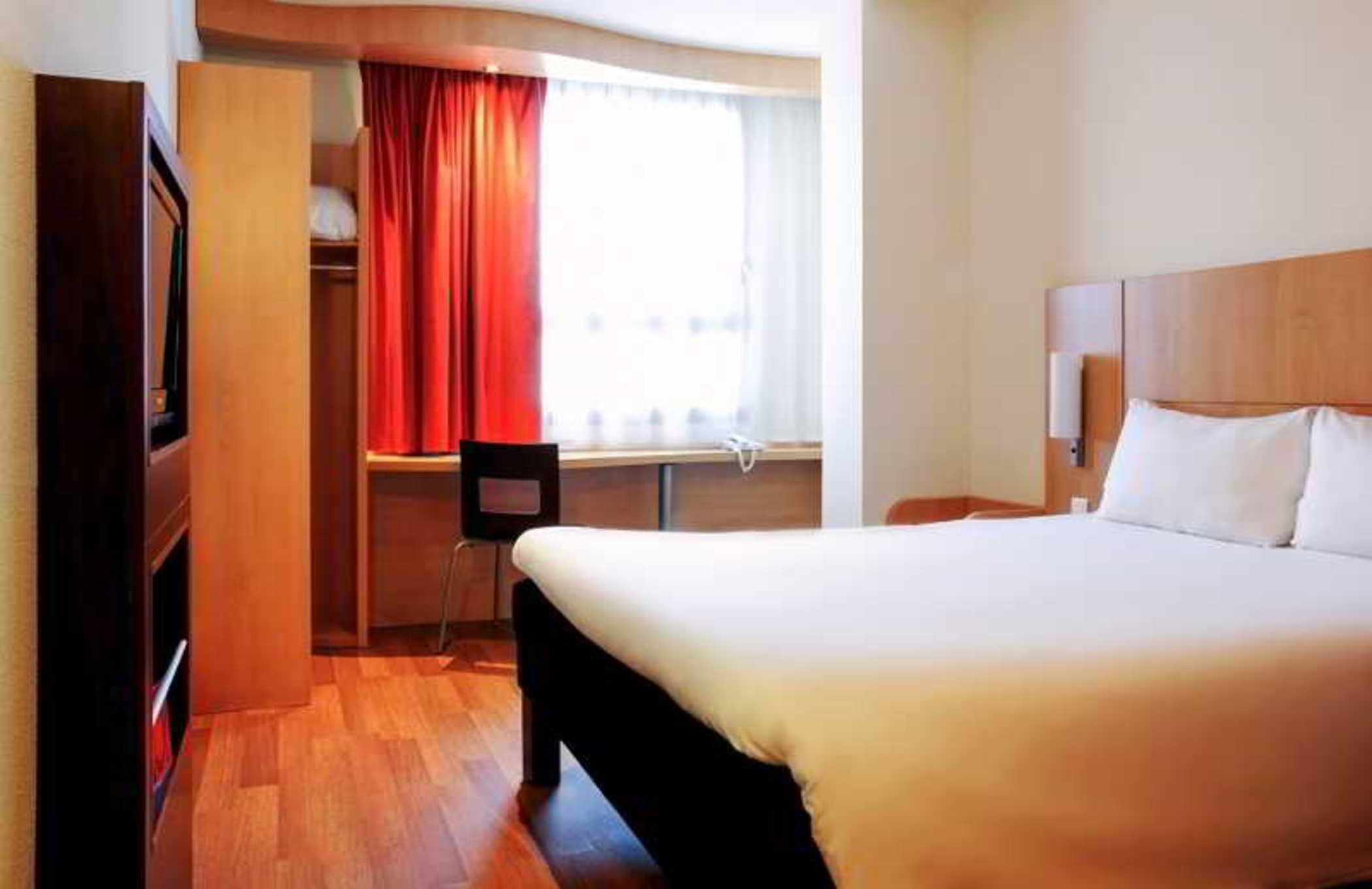 Ibis Madrid Calle Alcala Екстер'єр фото